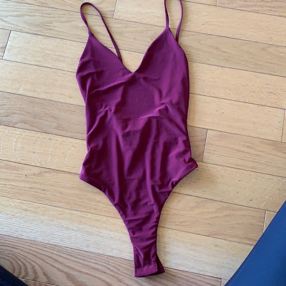 Fashion Nova bodysuit size xs